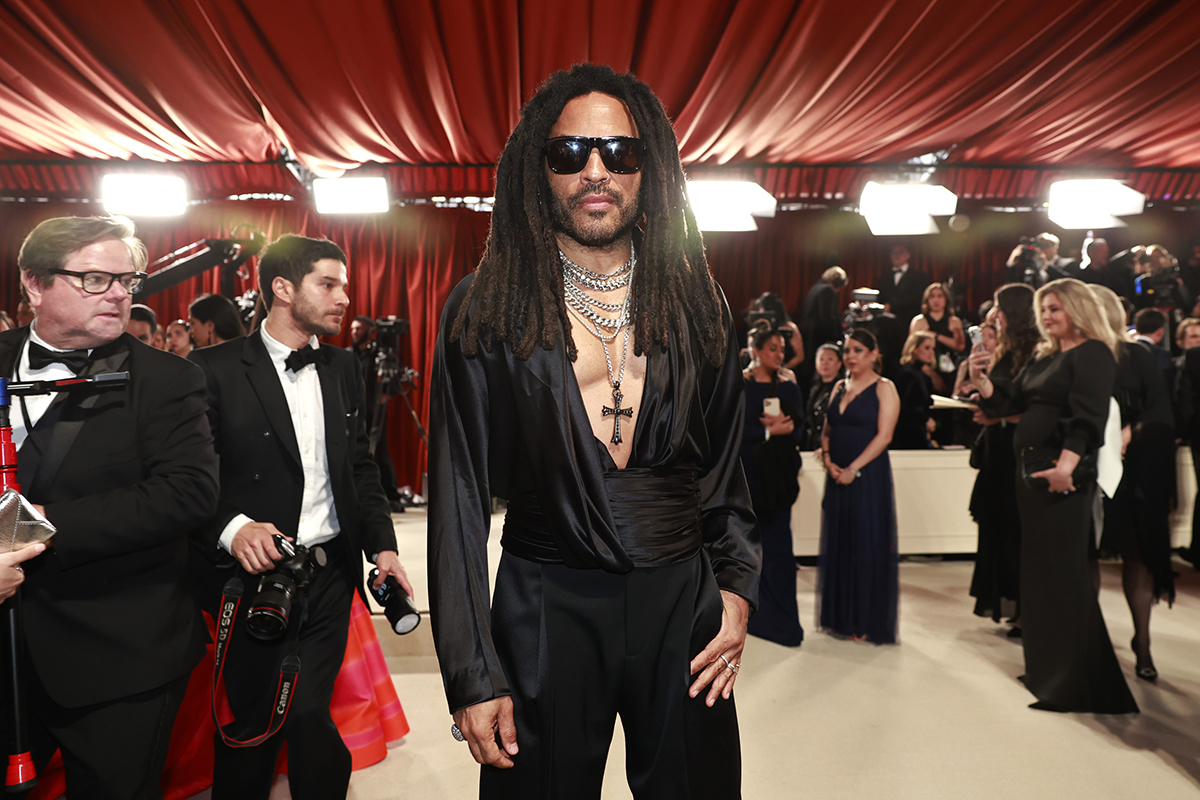 La rock star Lenny Kravitz dit qu'il est célibataire depuis plus d'une décennie : "C'est une chose spirituelle"