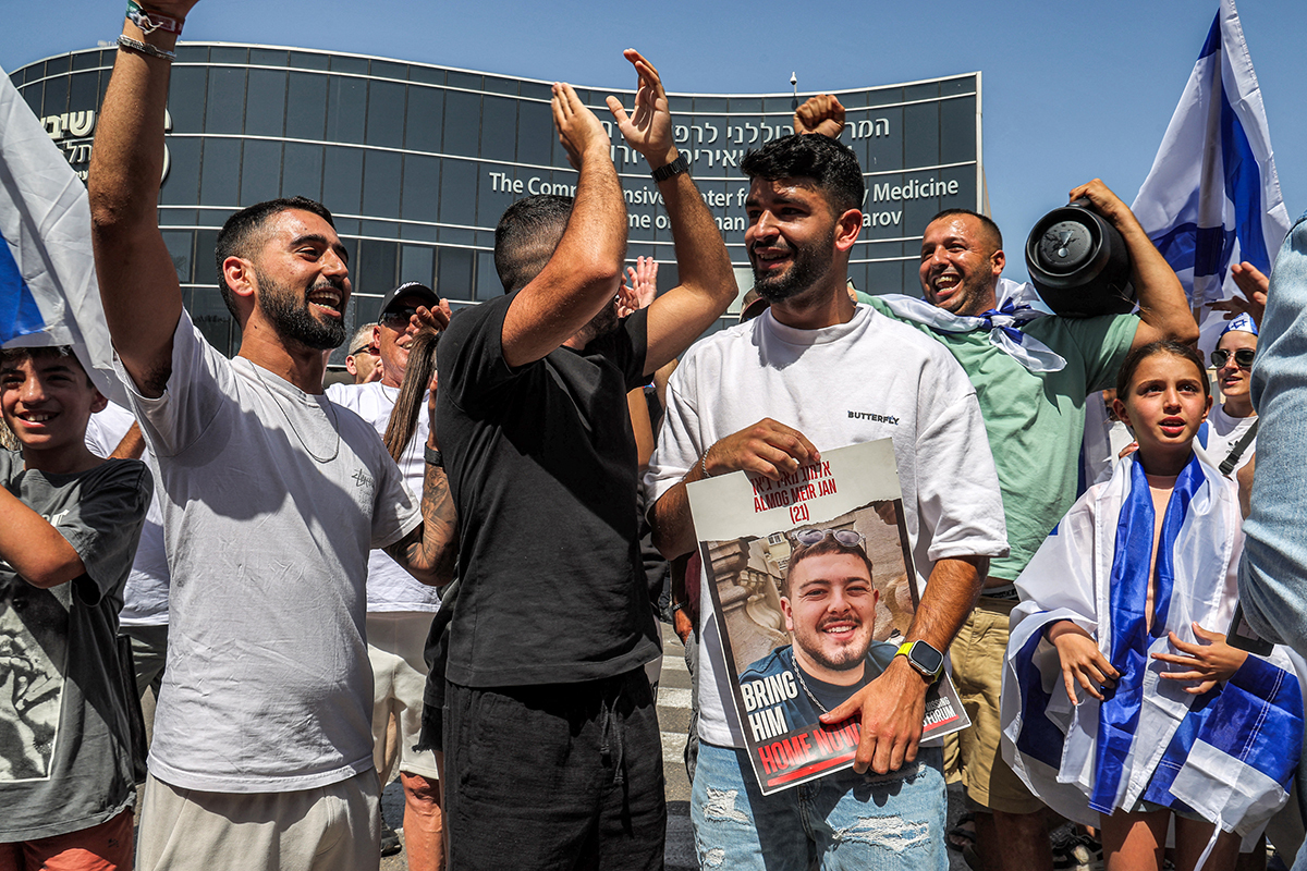 Tsahal sauve 4 otages israéliens kidnappés lors d'un festival de musique organisé à Gaza