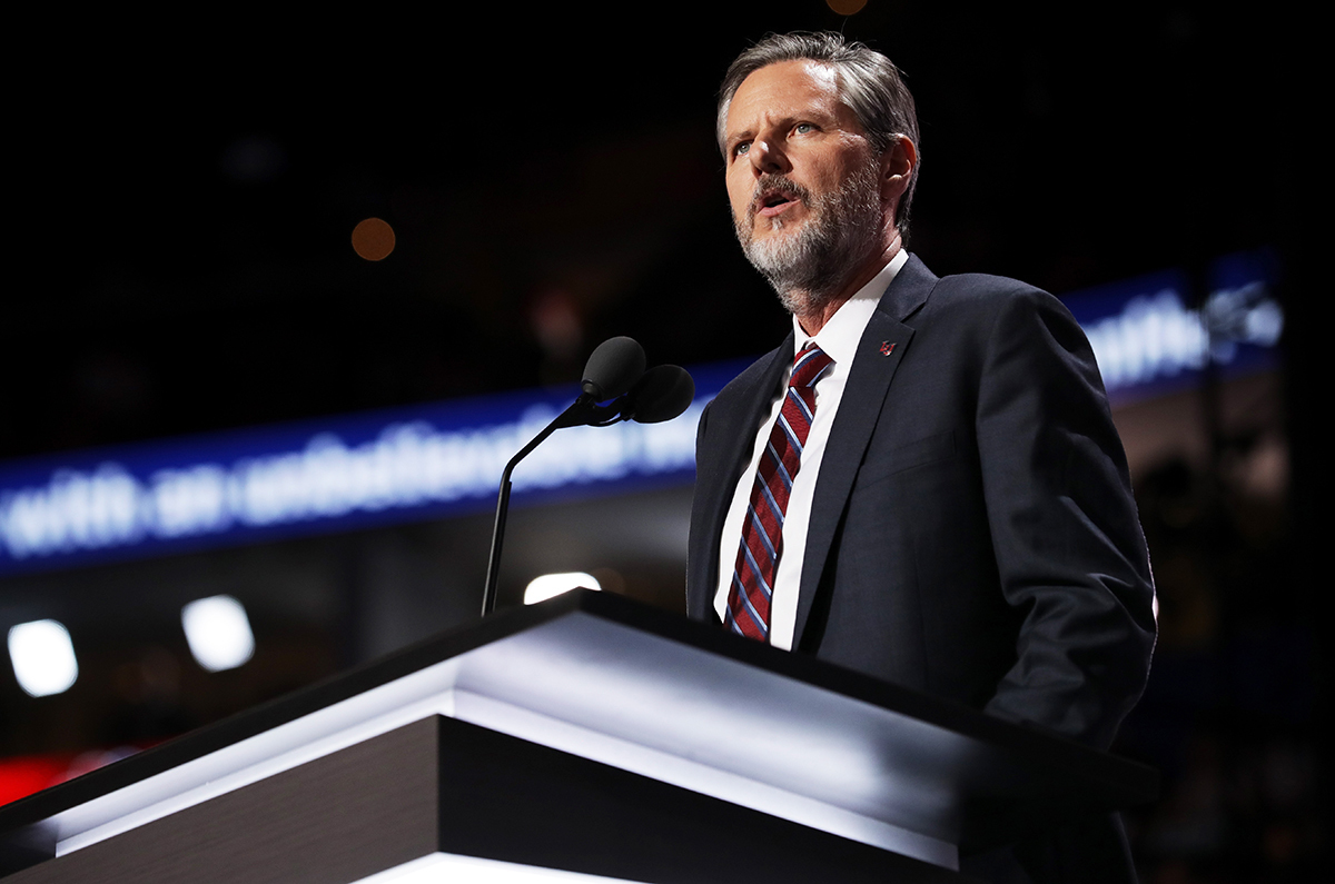 Jerry Falwell Jr. et Liberty University parviennent à un accord de règlement