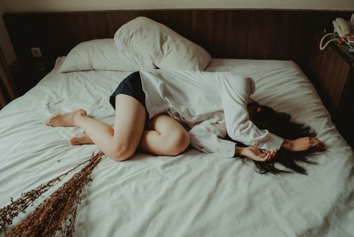 Comment les églises peuvent aider les conjoints trahis à surmonter leur traumatisme