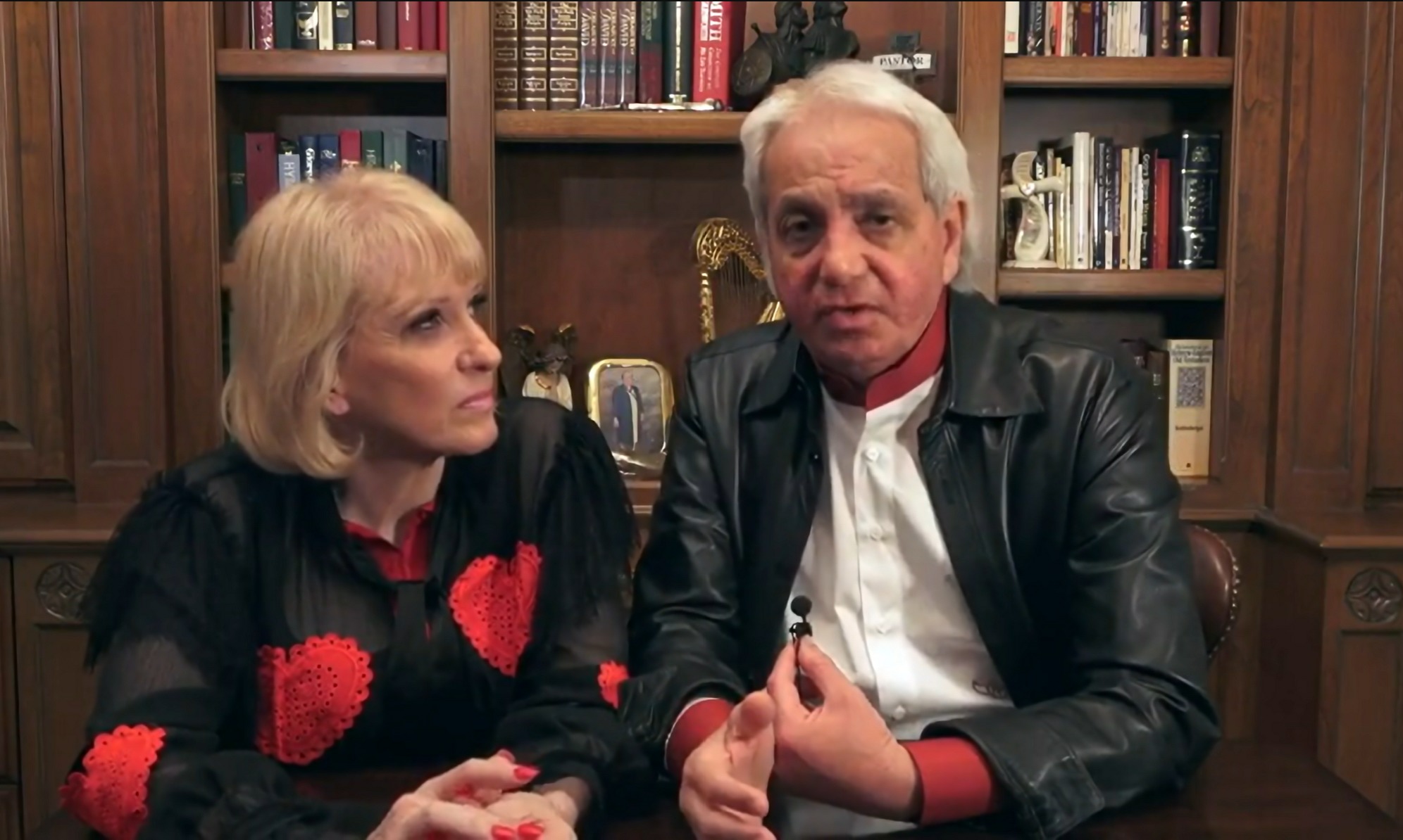L'épouse du télévangéliste Benny Hinn demande à nouveau le divorce