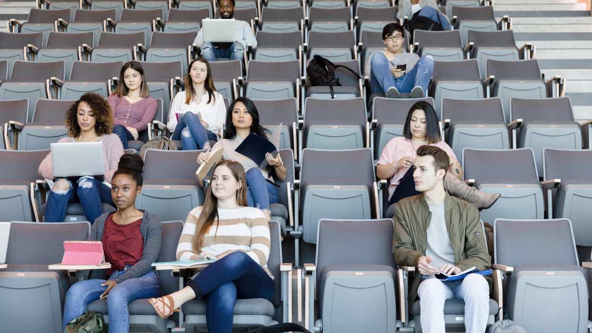 Les collèges chrétiens canadiens durement touchés par les nouvelles restrictions en matière d’immigration