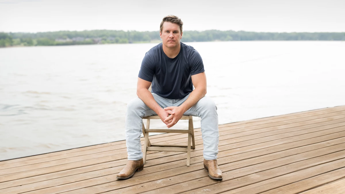 Une autre survivante d'abus sexuel à Kanakuk poursuit le camp pour fraude