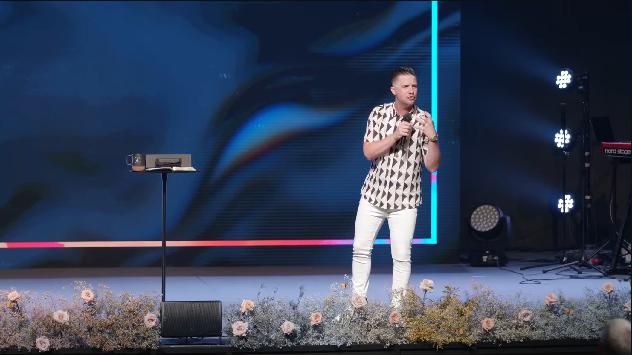 Le pasteur Landon Schott de l'église Mercy Culture : « Vous n'êtes pas chrétien si vous votez pour un démocrate »