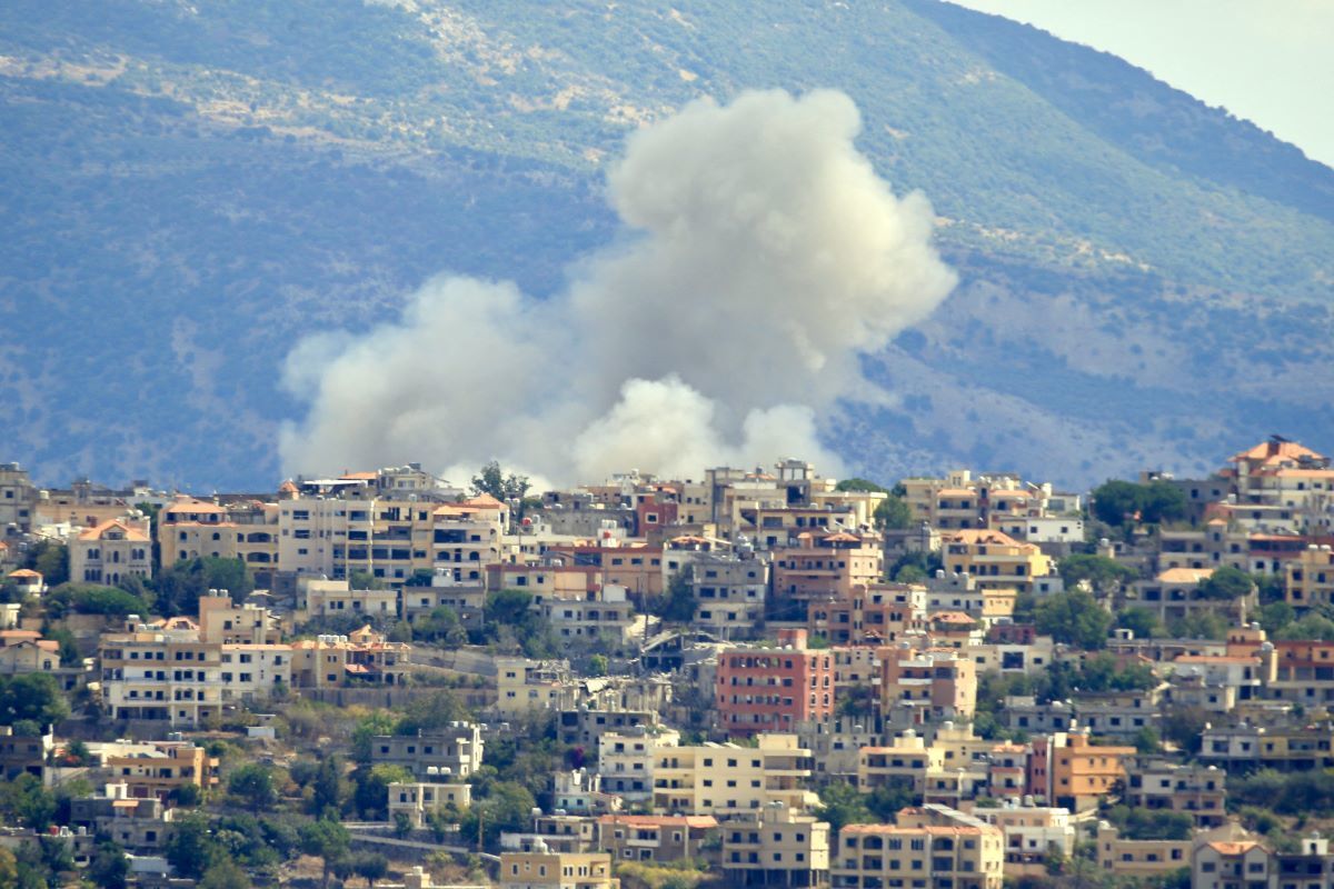 Juste avant le shabbat : le Hezbollah tire 150 roquettes sur le nord d'Israël en une heure