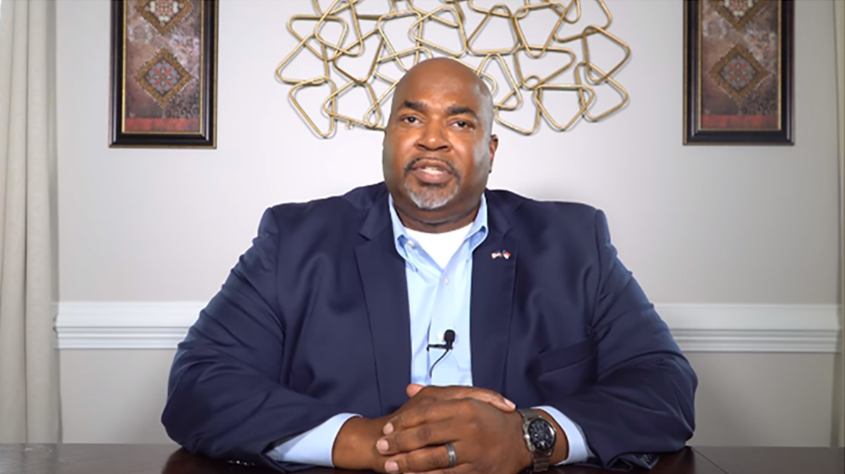 La campagne de Mark Robinson perd des cadres supérieurs en raison d'un scandale pornographique : « Un choix difficile »