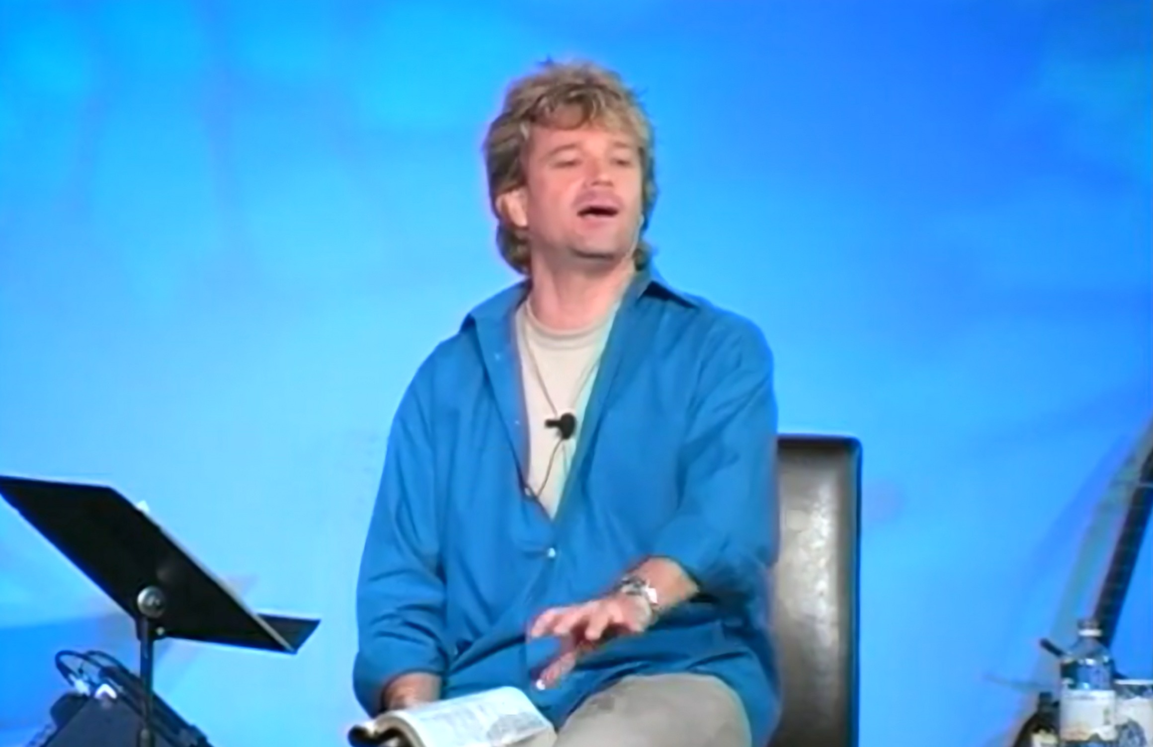 Un pasteur qui s'est rendu à Las Vegas pour sauver sa fille a été retrouvé avec de la drogue et des armes dans une chambre d'hôtel