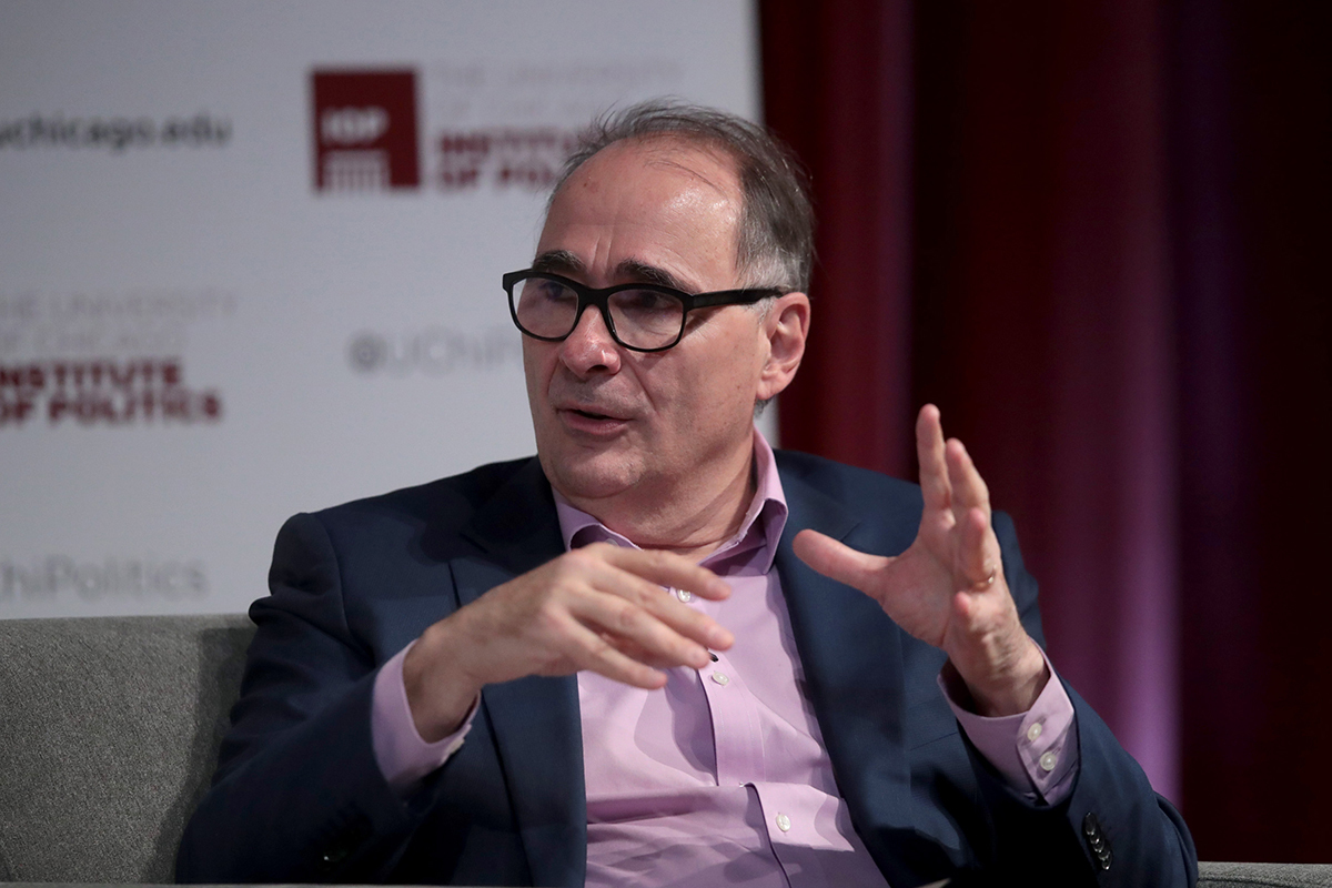 David Axelrod suscite des réactions négatives en doutant que les victimes de la tempête rurale en Caroline du Nord puissent être « combattues » pour Trump