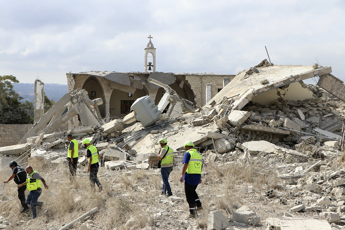 8 morts dans une frappe aérienne contre une église au Liban