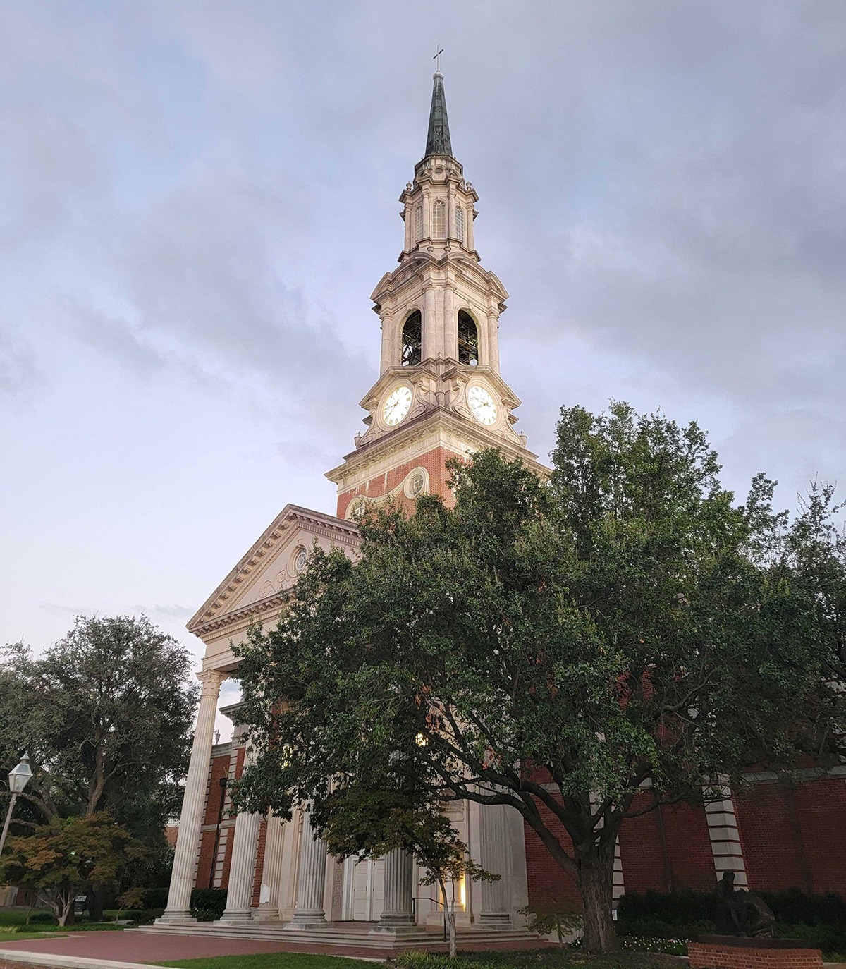 La méga-église du Texas quitte la Southern Baptist Convention