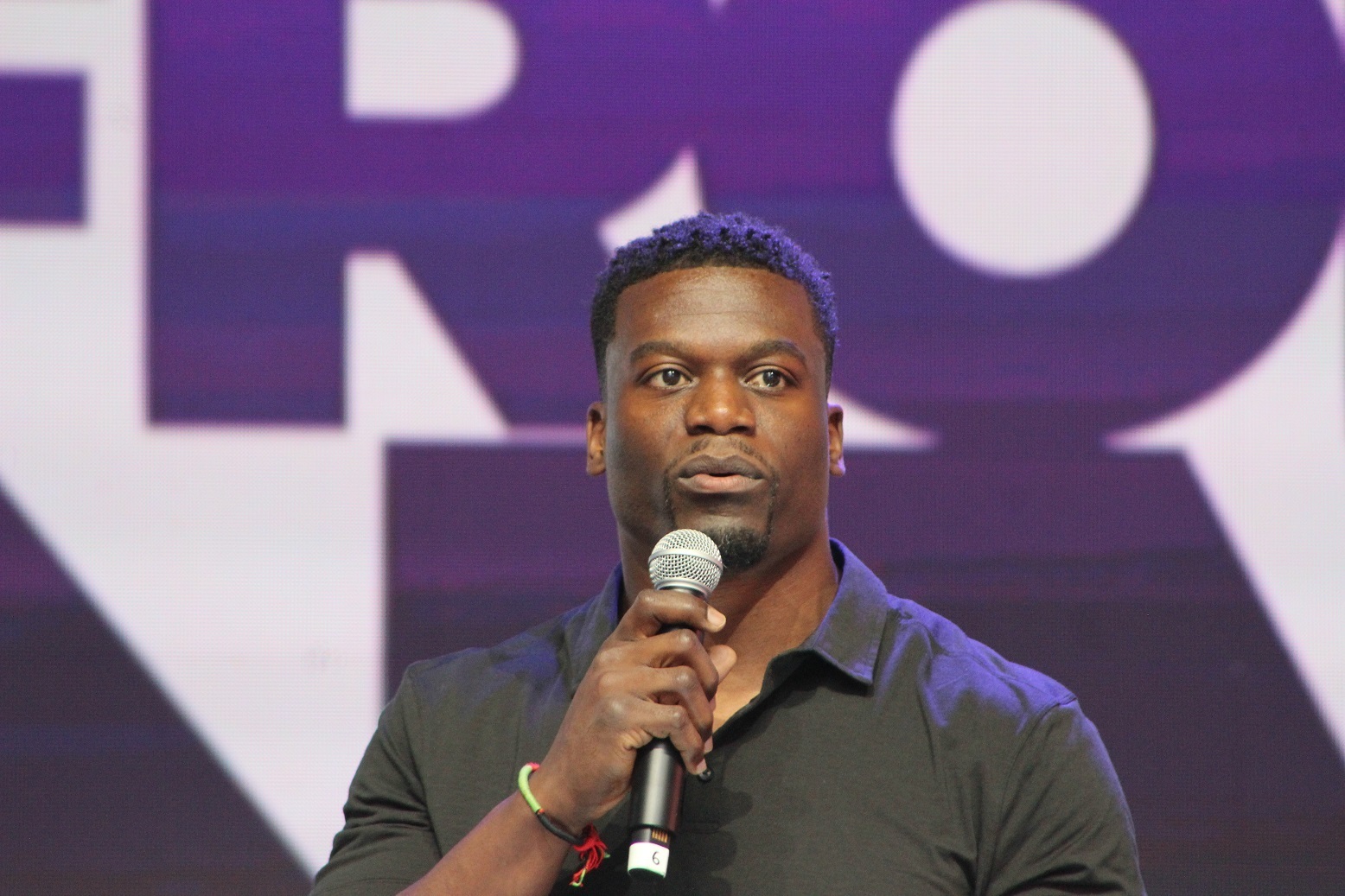 L'ancien joueur de la NFL Benjamin Watson explique pourquoi les hommes forts sont l'arme secrète du mouvement pro-vie