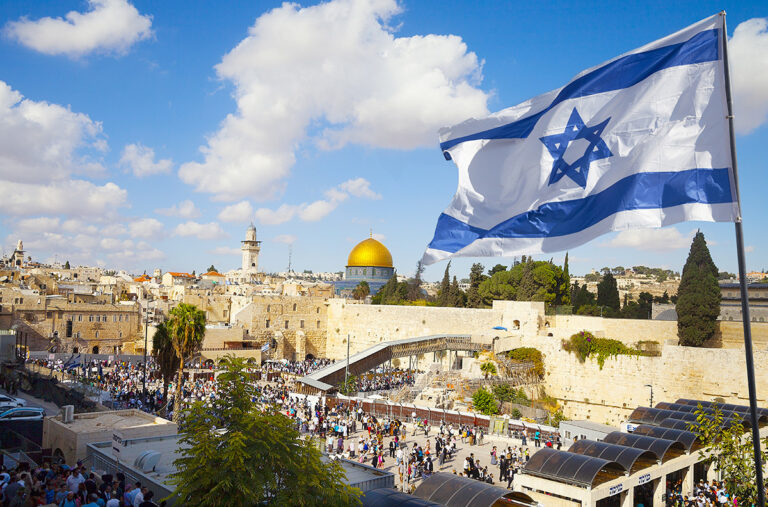 En Israël, rendre grâce dans l'obscurité