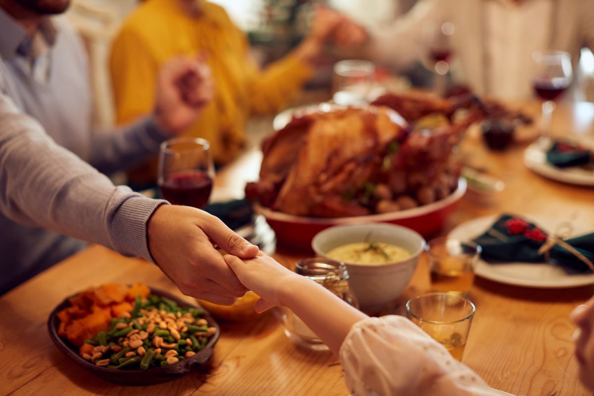 7 choses que Dieu peut mentionner s'il s'assoit à la table de Thanksgiving