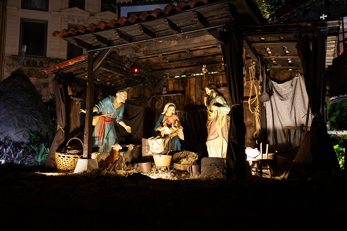 Noël : Celui qui peut satisfaire le désir de l'âme est là