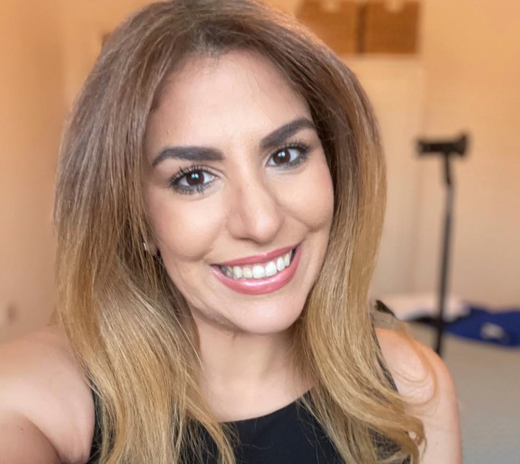 Un conseiller chrétien licencié pour des messages exhortant les épouses à se soumettre à leur mari