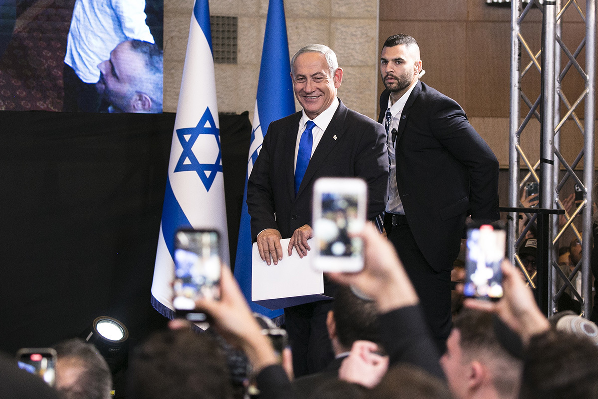Netanyahu restera à l'hôpital plusieurs jours pour se remettre de l'ablation de la prostate