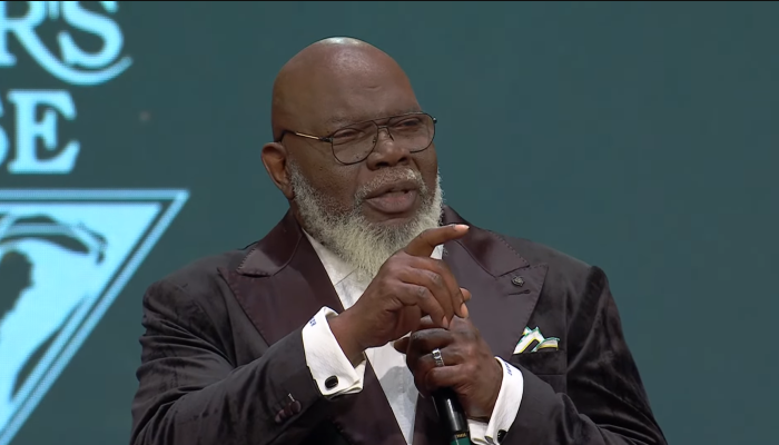 L'évêque TD Jakes à la veille du Nouvel An 2024.