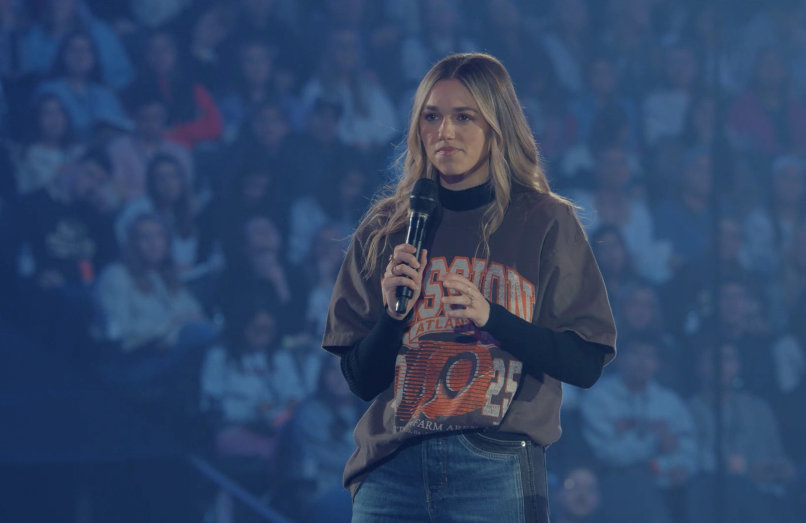 Passion 2025 : Sadie Robertson Huff met en garde contre la complaisance spirituelle et dénonce le péché