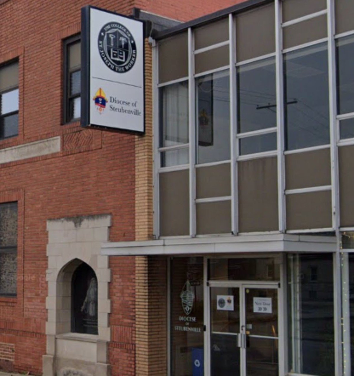 Un groupe athée poursuit l'agence VM pour une subvention de 5 millions de dollars destinée à un collège catholique afin de stimuler le développement économique