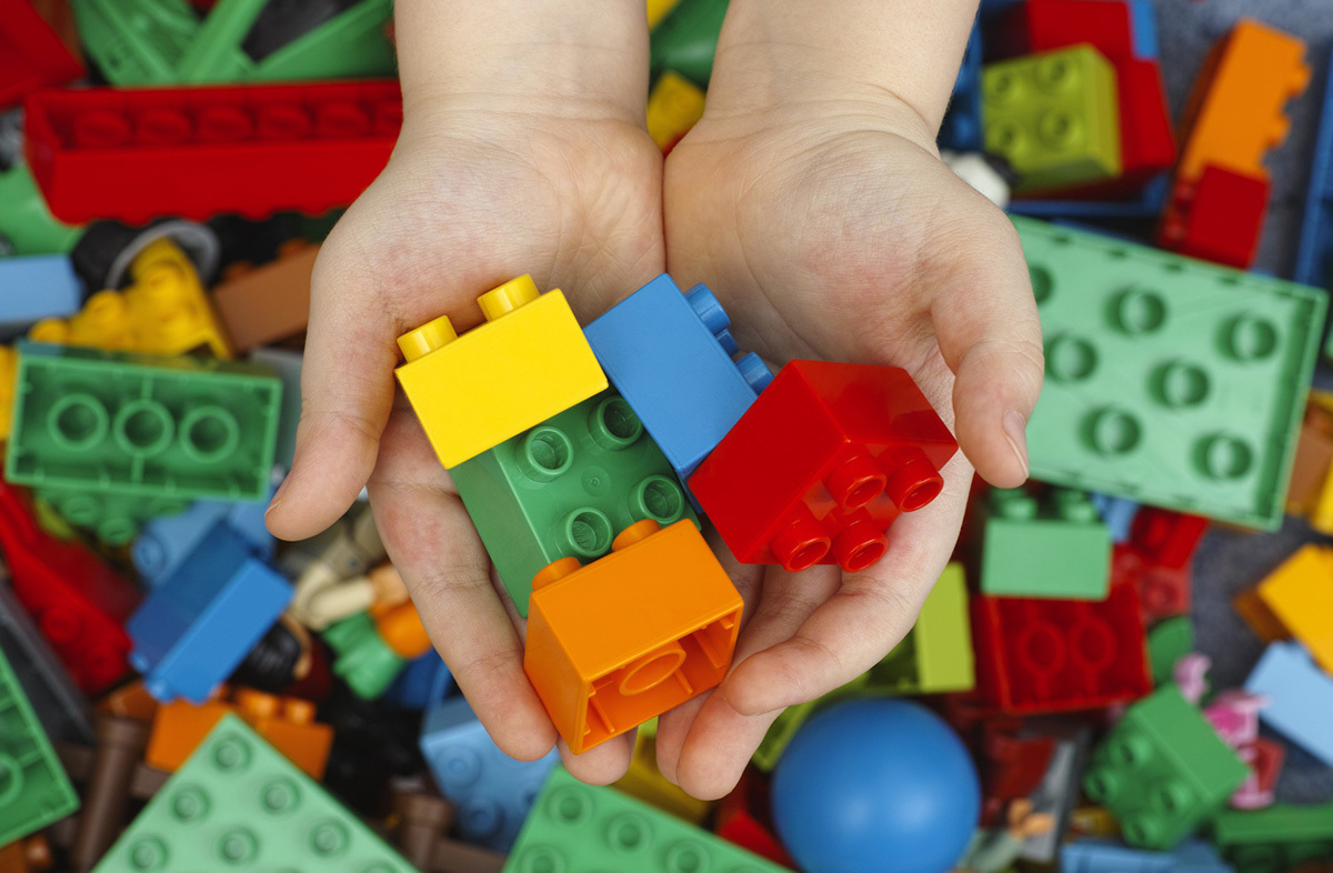La tournée du musée des militants des droits des femmes affirmant que les legos sont «hétéronormatifs», anti-LGBT