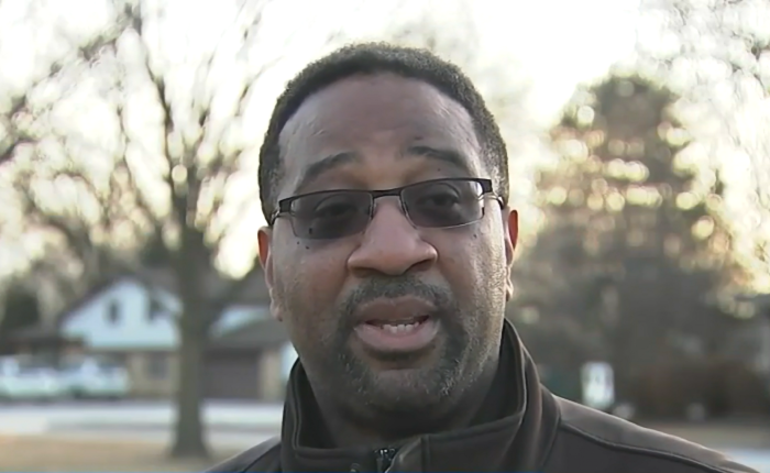 James Pittman Jr. est le pasteur principal de la New Hope Community Church à Palatine, Illinois
