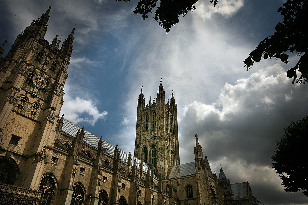 L'Église d'Angleterre interdit le vin non alcoolisé, pain sans gluten de la communion: «injustice»