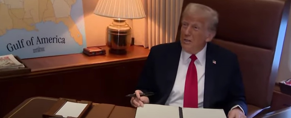 Trump vante le premier vol présidentiel au-dessus du golfe d'Amérique: «une occasion capitale»