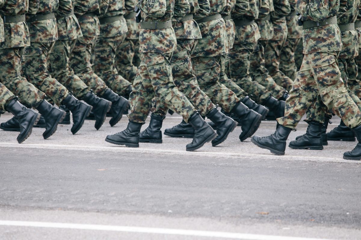 L'interdiction de Trump sur les troupes trans s'est arrêtée après que la cour d'appel a refusé de retarder la pause