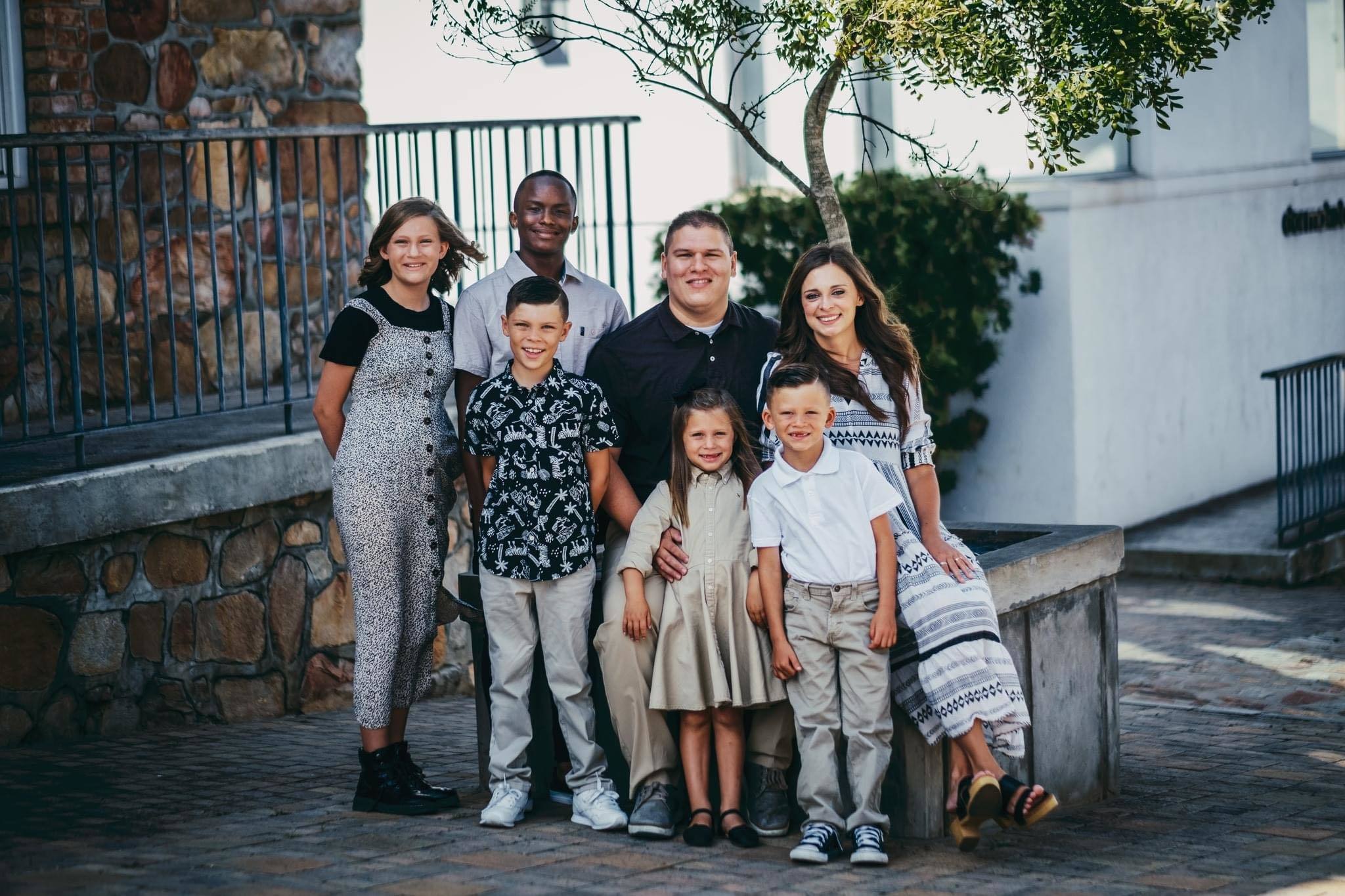 Le missionnaire américain kidnappé Josh Sullivan a sauvé `` miraculeusement indemne '' après que la fusillade a quitté 3 morts