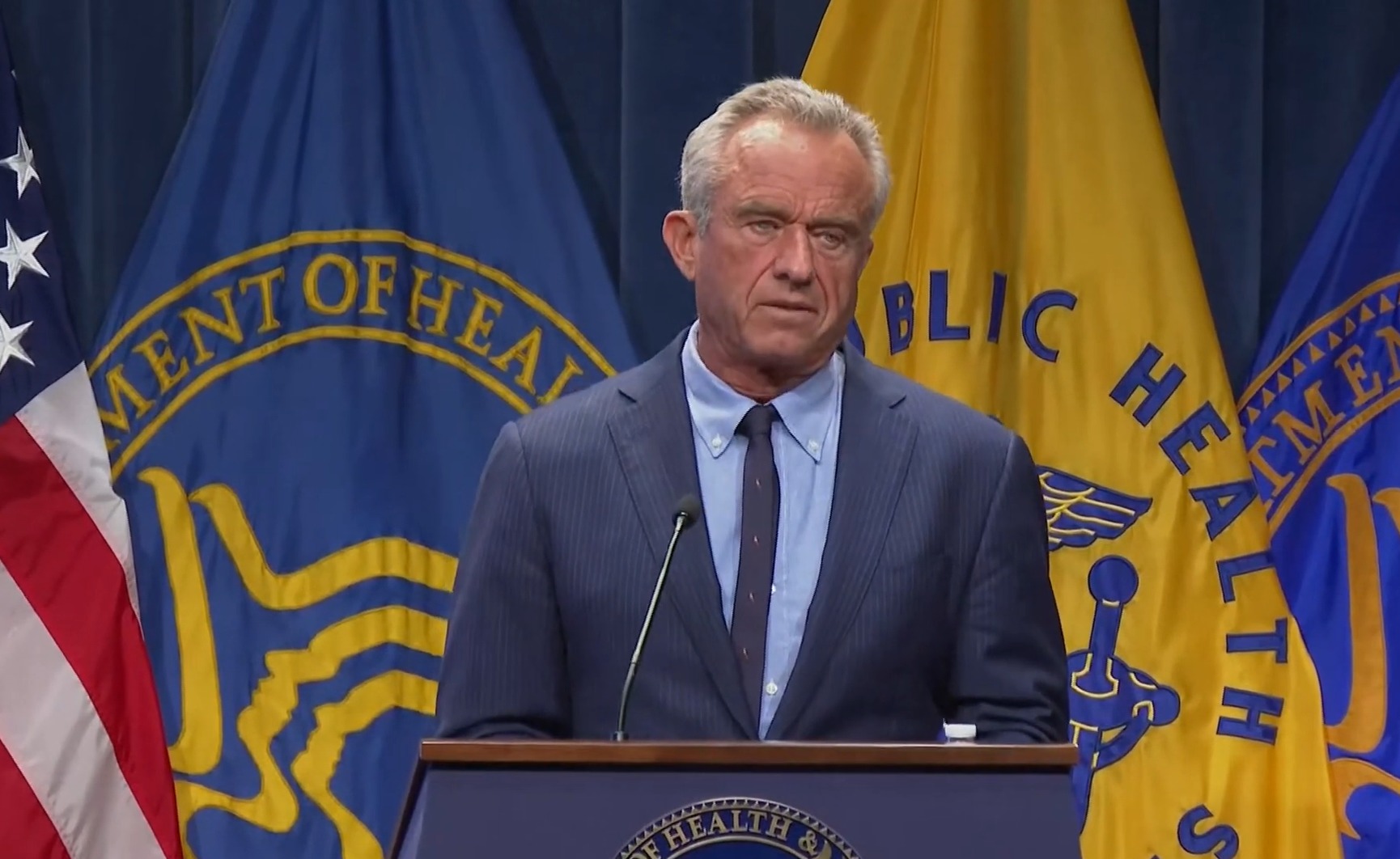 Robert F. Kennedy Jr. Anneau d'alarme sur l'autisme croissant, appelle à l'examen des facteurs environnementaux