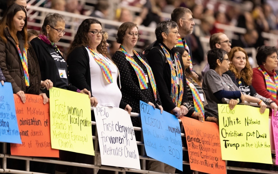 Le groupe de plaidoyer LGBT Methodist United appelle Dieu «elle» par e-mail