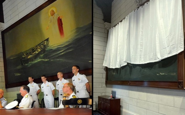 L'avocat fait exploser les aspirants marins marchands comme des «insectes nationalistes chrétiens» pour encourager la peinture de Jésus