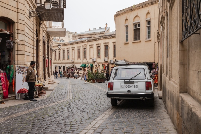 Les rues de la vieille ville de Bakou.