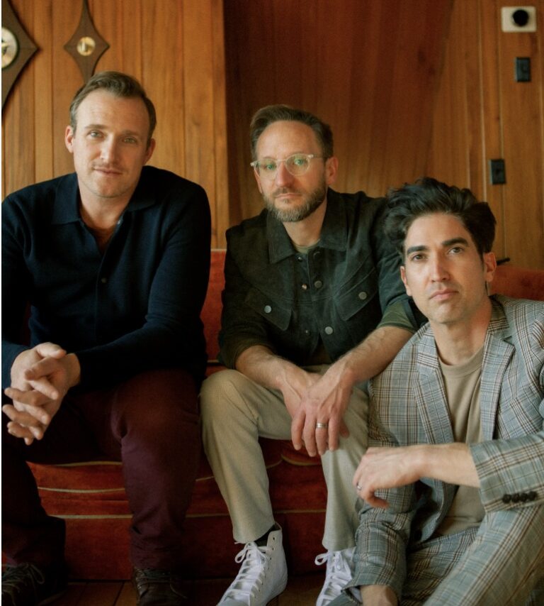 Sanctus Real remplace les journalistes sur la tournée du Canada annulée: «inondé d'excitation»