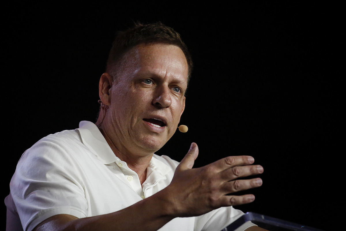 Le fondateur de Palantir, Trump Ally Peter Thiel, parle d'Antichrist, à venir du système «totalitaire» dans une interview refacée