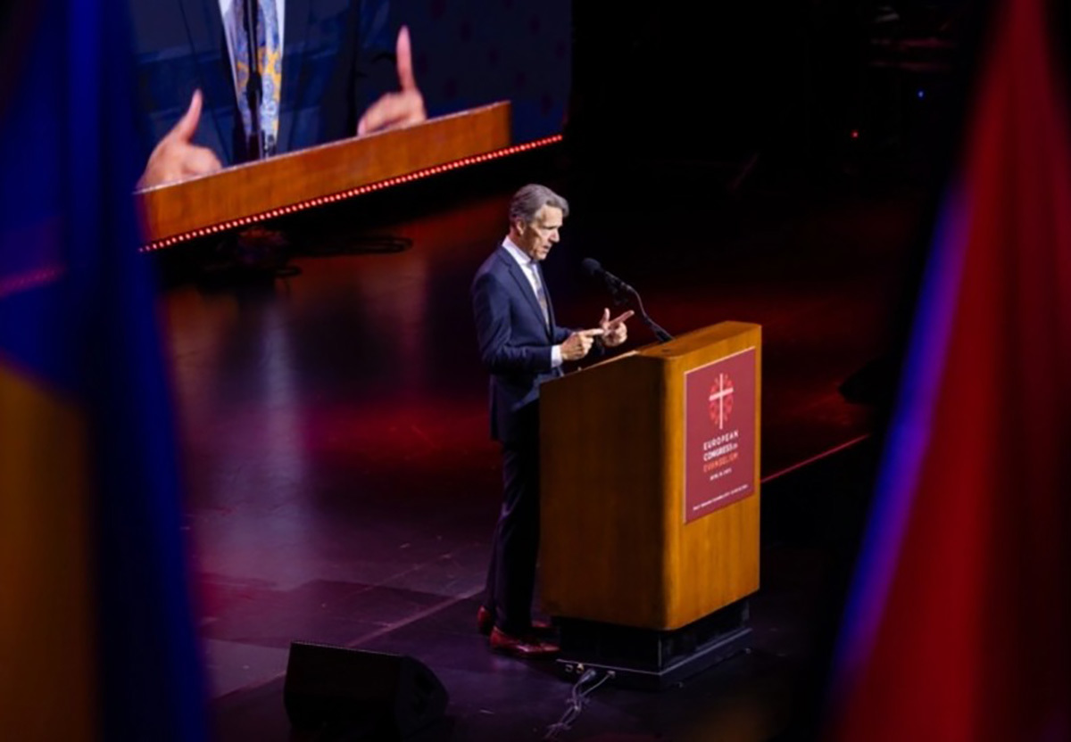 Le Saint-Esprit alimente le témoin évangélique, Skip Heitzig raconte au Congrès européen sur l'évangélisation