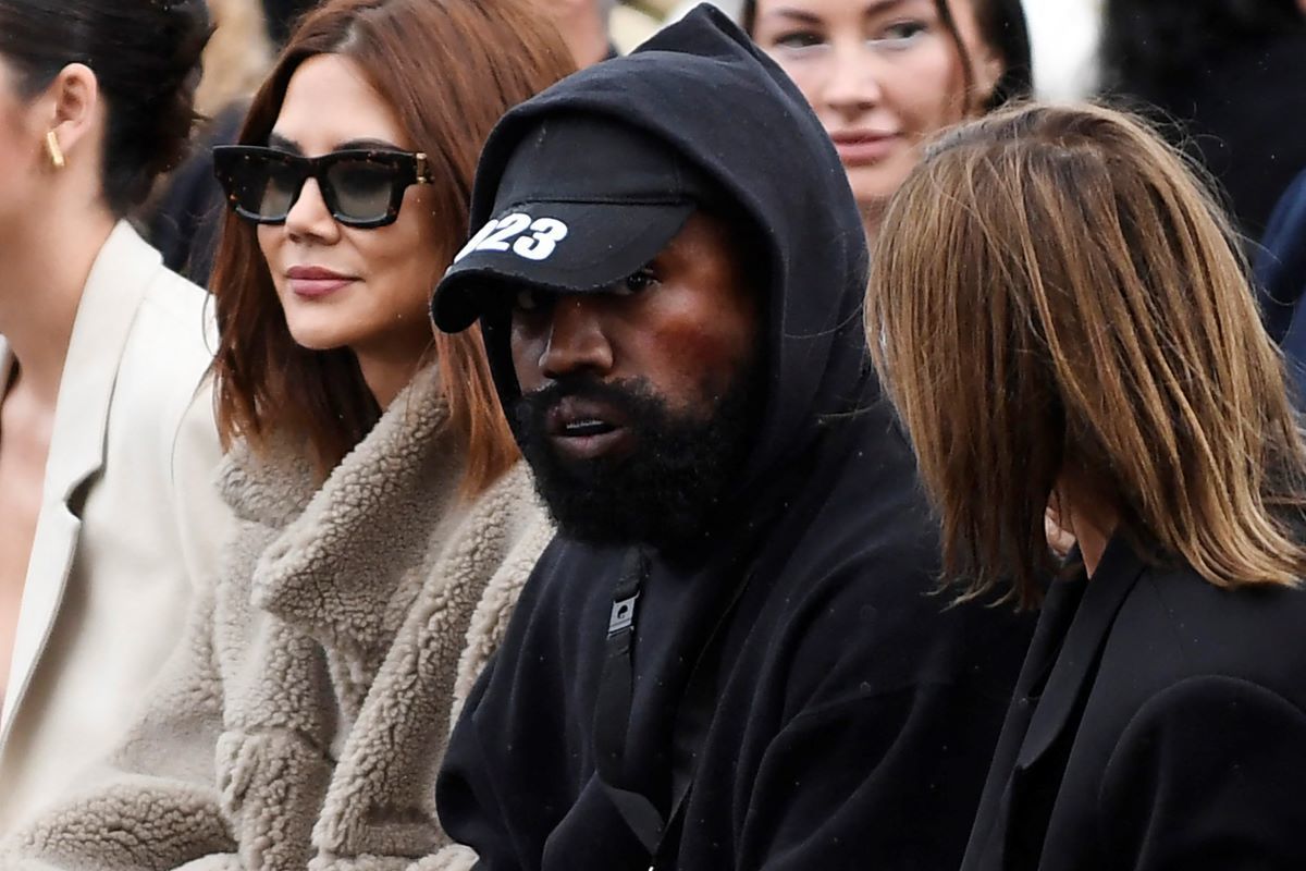 NCAA a interdit à LSU le joueur de baseball de l'utilisation de `` Dieu Is '' de Kanye