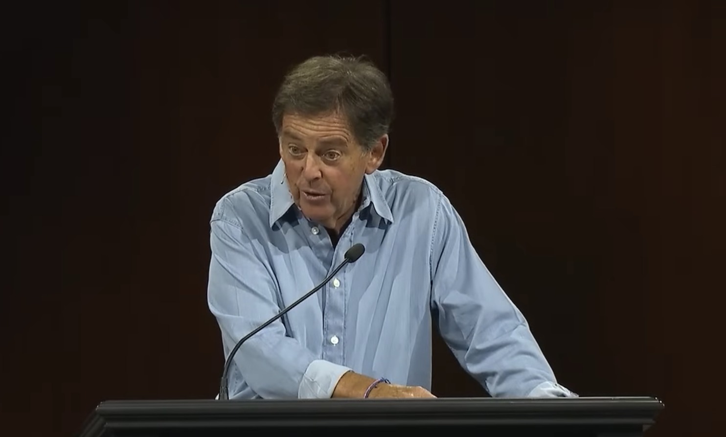 `` Dieu est suffisant '': Alistair Begg fait ses adieux à l'église Parkside avec un message de foi