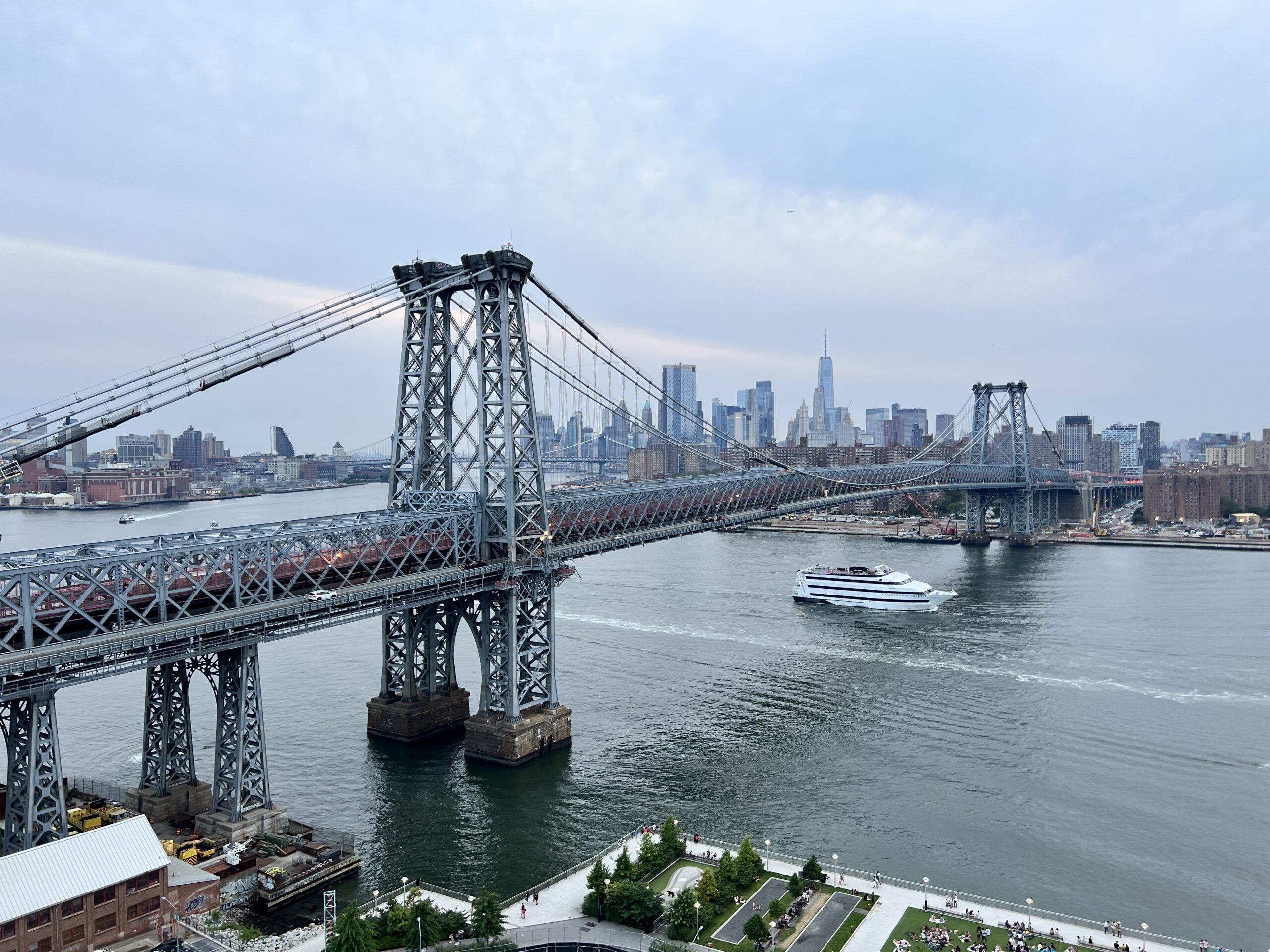 L'homme a construit au moins 7 bombes à l'aide de l'IA, prévue pour les déclencher à Manhattan: DOJ