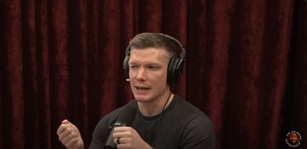 Wes Huff déballait la marque de la bête, le numéro des réclamations pourrait ne pas être 666