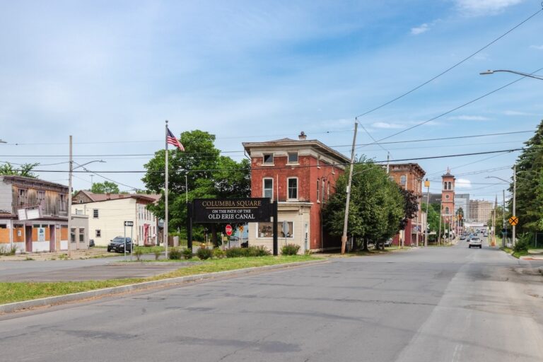 Voyage: dans le comté d'Oneida, l'histoire et le renouvellement le long du canal d'Erie