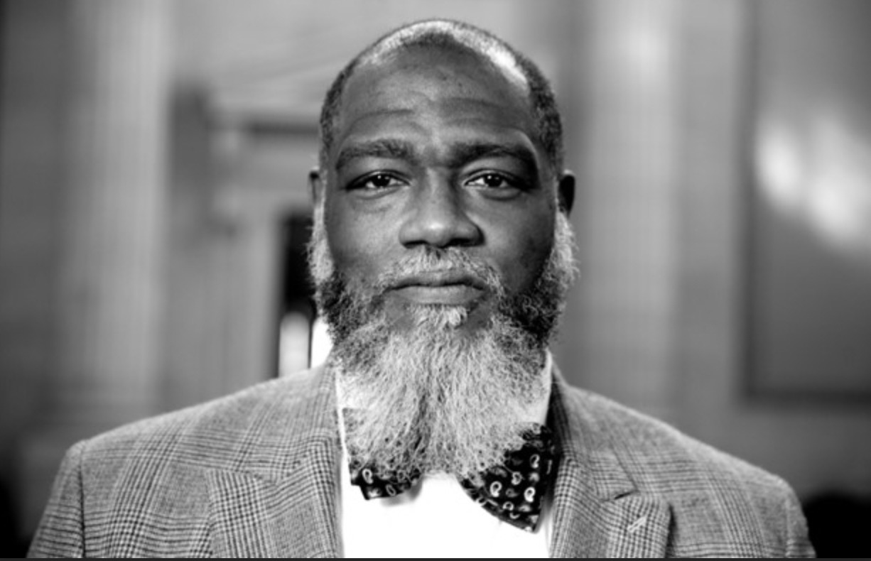 5 Move les réactions chrétiennes à la mort et à l'héritage de Voddie Baucham