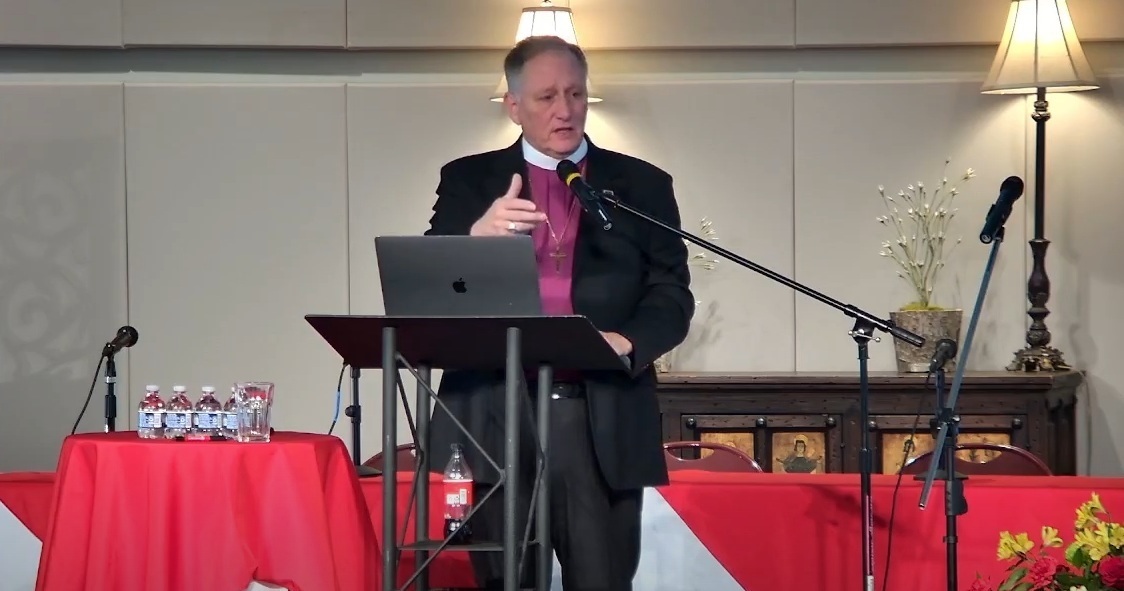 Un groupe d’aumôniers poursuit l’Église anglicane d’Amérique du Nord pour un conflit de direction