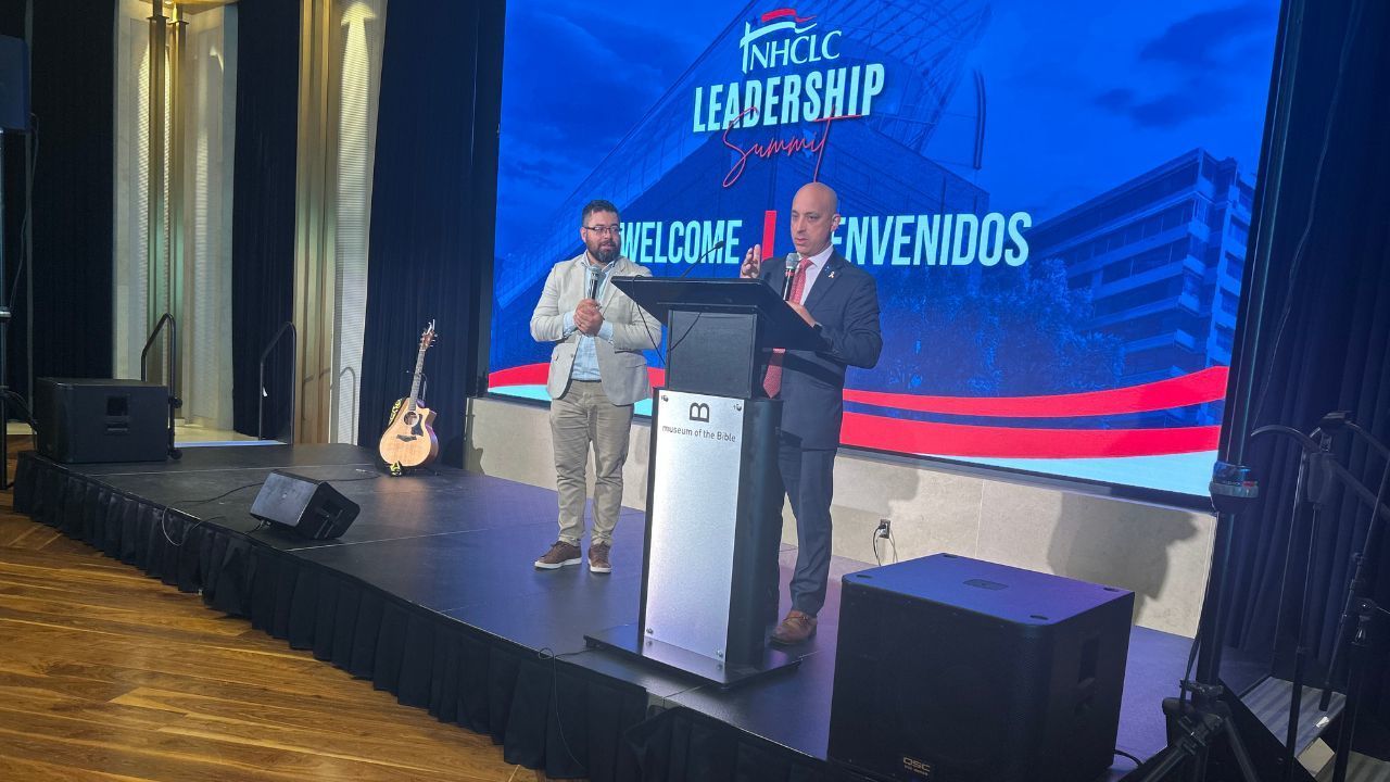 Le leader de l'ADL qualifie de "fléau moral" les attaques contre les communautés religieuses et l'assassinat de Kirk