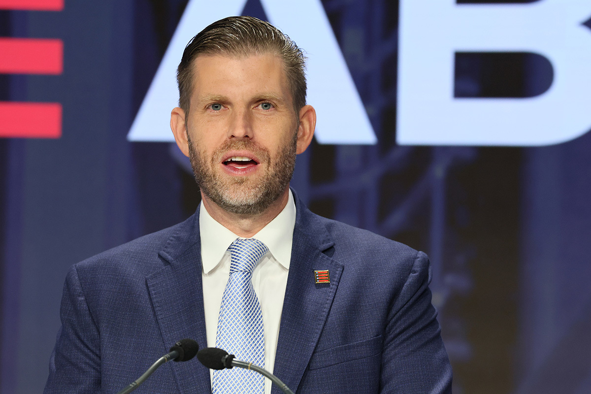 Eric Trump affirme que son père « sauve le christianisme » et « sauve Dieu »