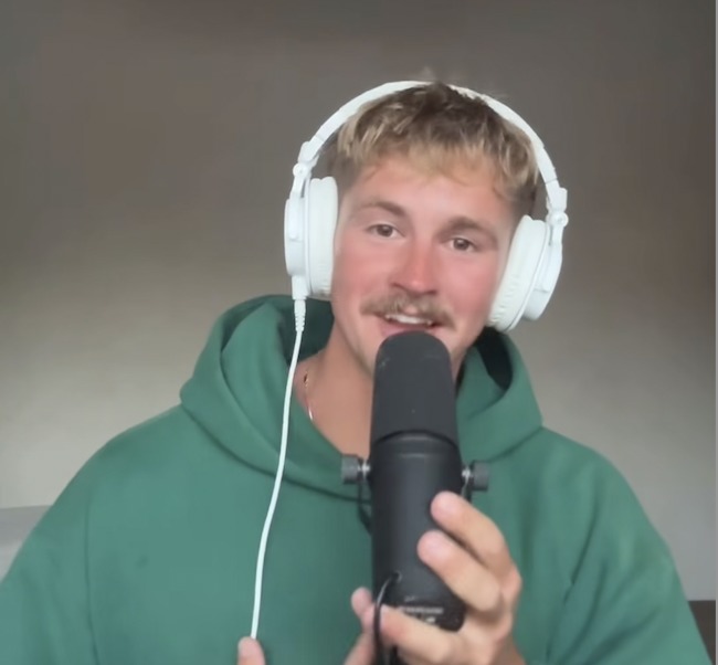 Forrest Frank répond à Jelly Roll après le débat public sur les remises de prix : "J'adore ces questions"