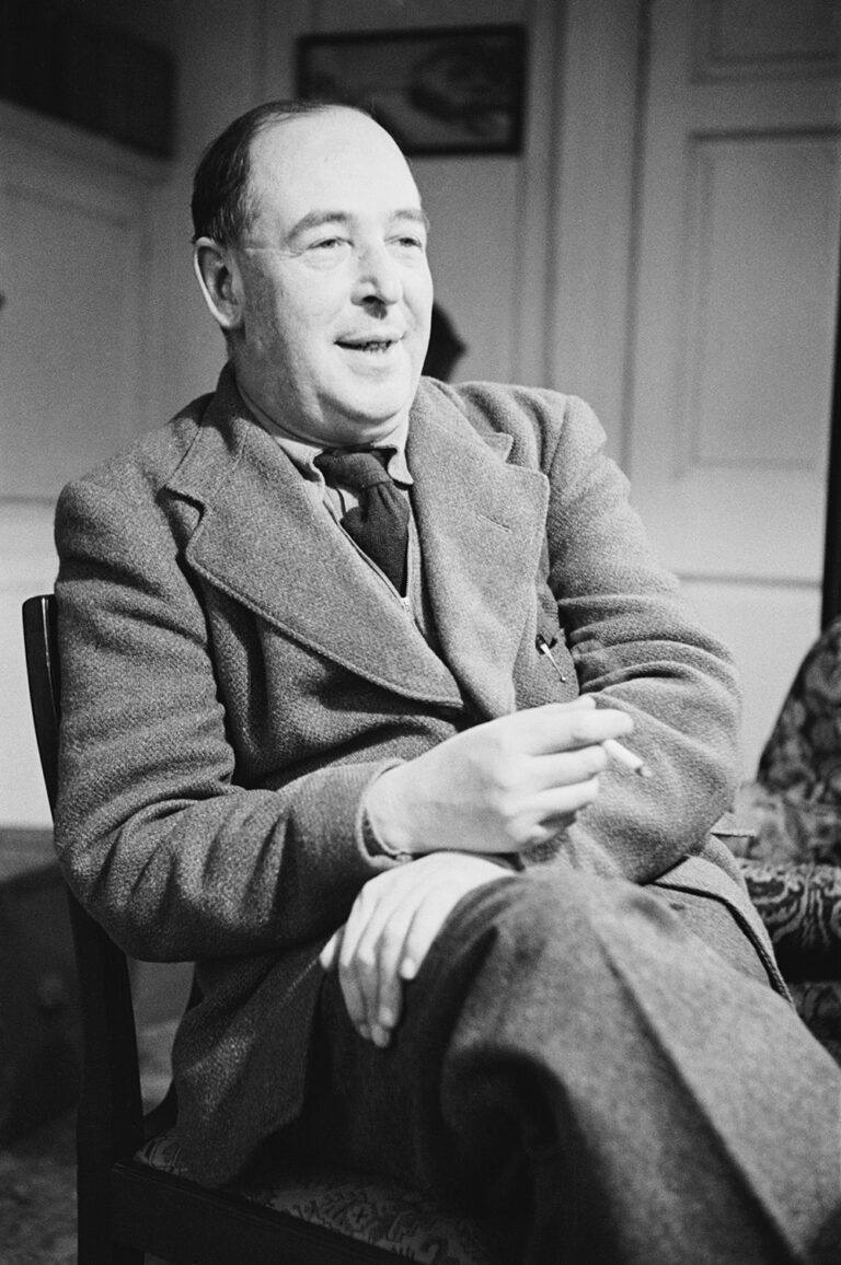 À l'occasion du 62e anniversaire de la mort : 5 raisons pour lesquelles les gens trouvent CS Lewis attrayant