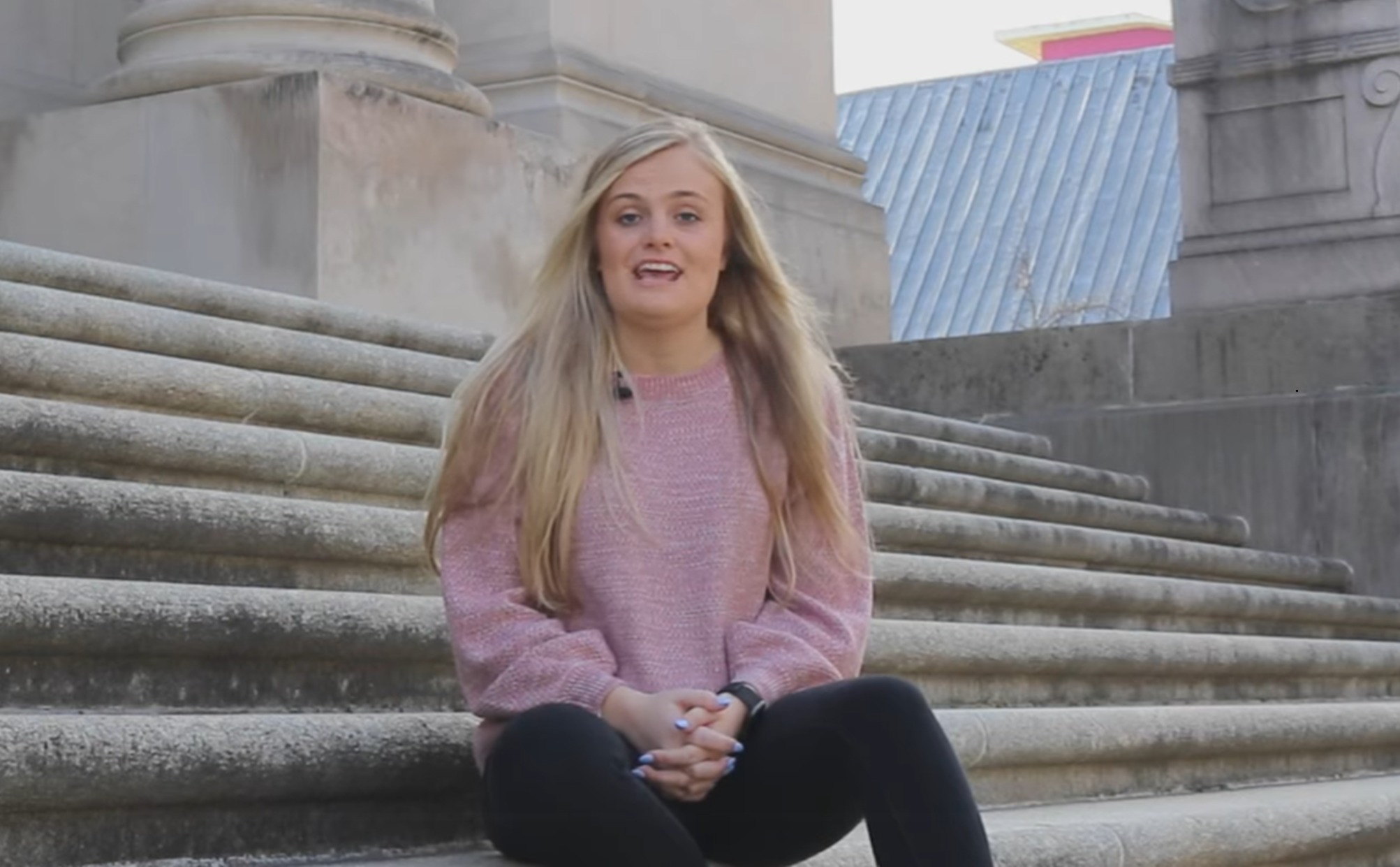 La libération sous caution de l'ancien pasteur de la jeunesse Lindsey Whiteside a été révoquée dans le cadre d'une nouvelle affaire d'abus sexuels sur des enfants