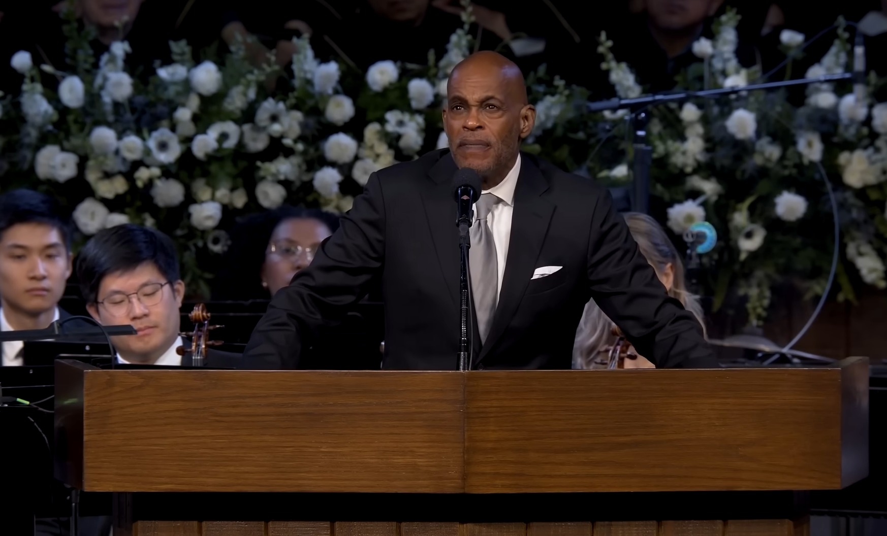 Grace Community Church pleure le meurtre d'un membre, le célèbre chanteur chrétien Jubilant Sykes