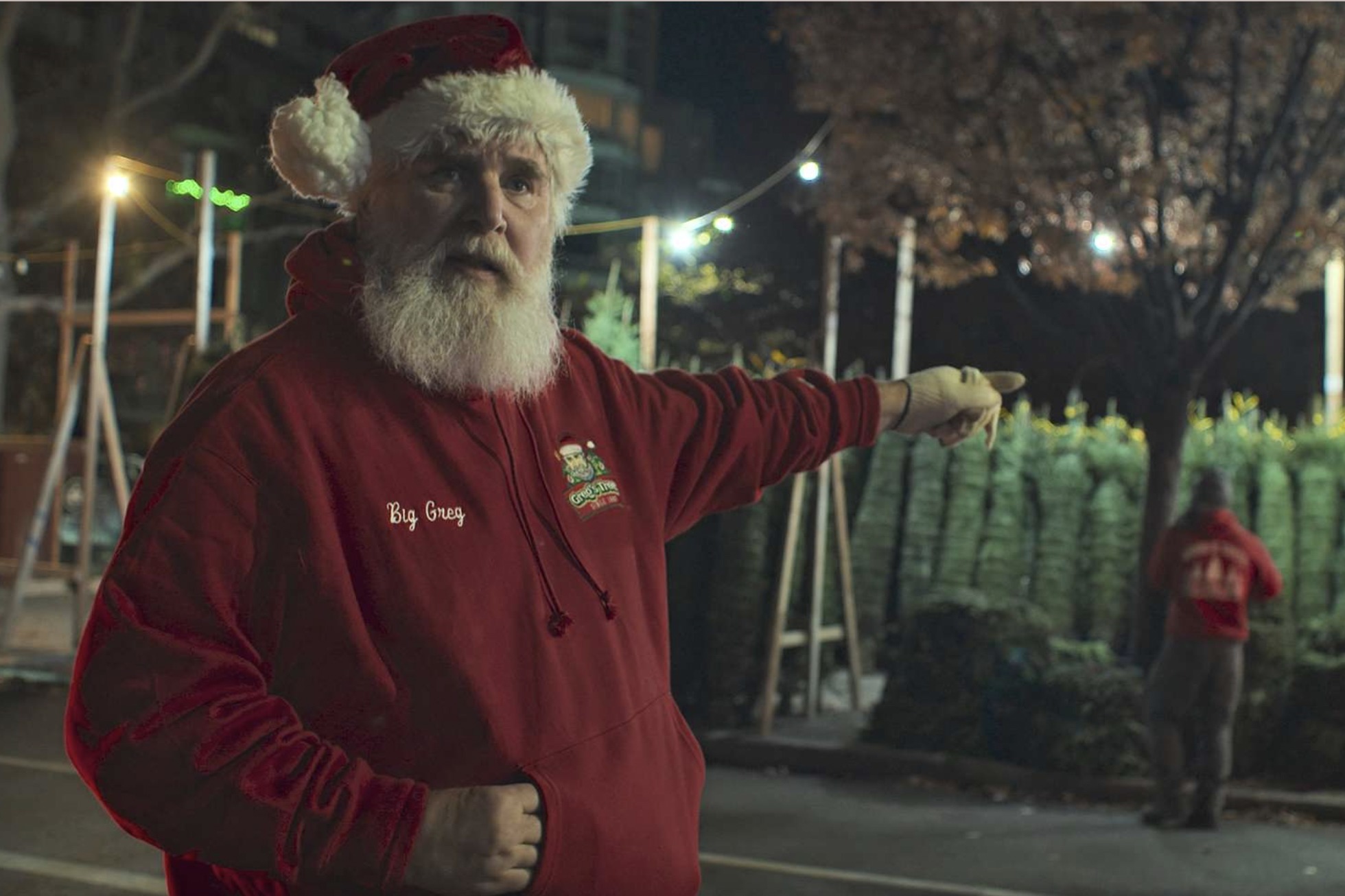 "Ils abandonnent leurs vacances pour que d'autres puissent célébrer" : Doc met en lumière les vendeurs méconnus d'arbres de Noël de New York